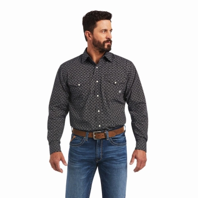 Black Men's Ariat Max Classic Fit Shirts | 3490-SYNRB