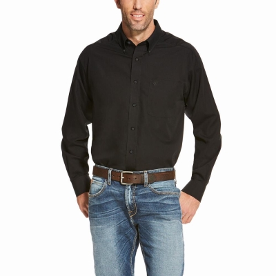 Black Men's Ariat Wrinkle Free Solid Shirts | 3296-CMOXZ