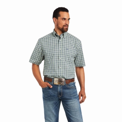 Green Men's Ariat Pro Series Barrett Classic Fit Shirts | 0864-GDTAR