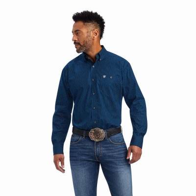 Navy Men's Ariat Relentless Skillful Stretch Classic Fit Shirts | 2071-OZTGM