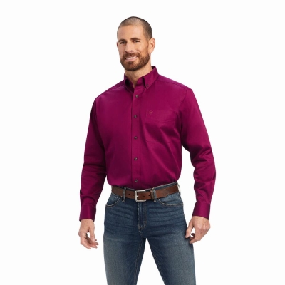 Purple Men's Ariat Solid Twill Shirts | 6217-NFGOM