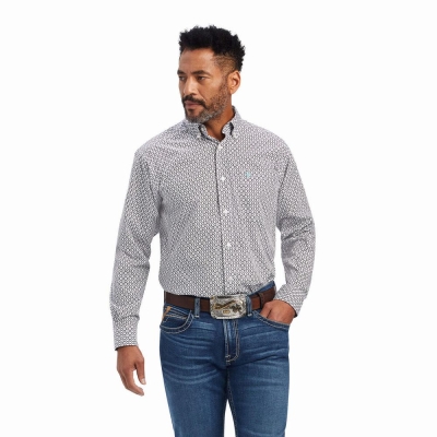 White Men's Ariat Finleigh Classic Fit Shirts | 3492-UENXO