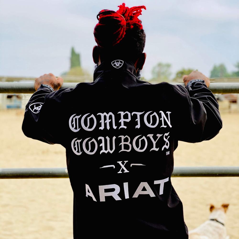 Black Men's Ariat Compton Cowboys Logo 2.0 Softshell Jackets | 7249-VYETU