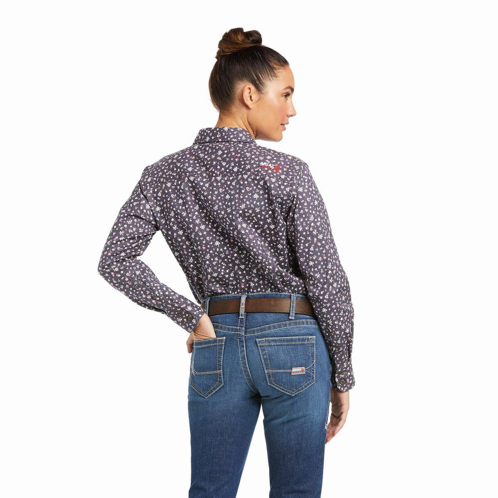 Black Women's Ariat FR Romesha DuraStretch Shirts | 7539-ICLDB