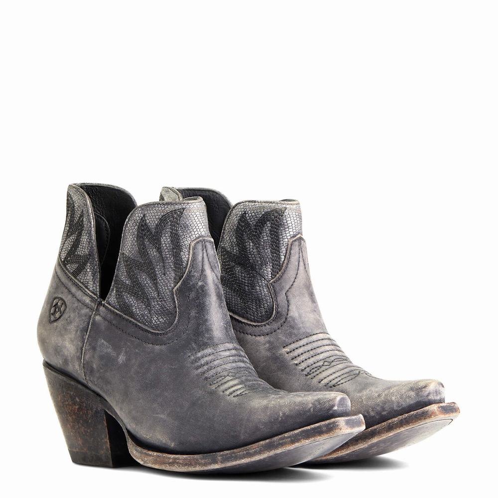 Black Women's Ariat Hazel Booties | 1982-LMWSO