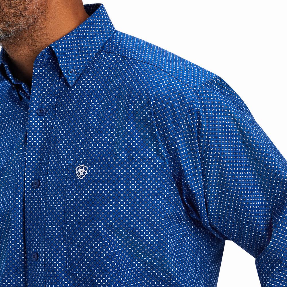 Blue Men's Ariat Benedict Classic Fit Shirts | 0342-TYIRC