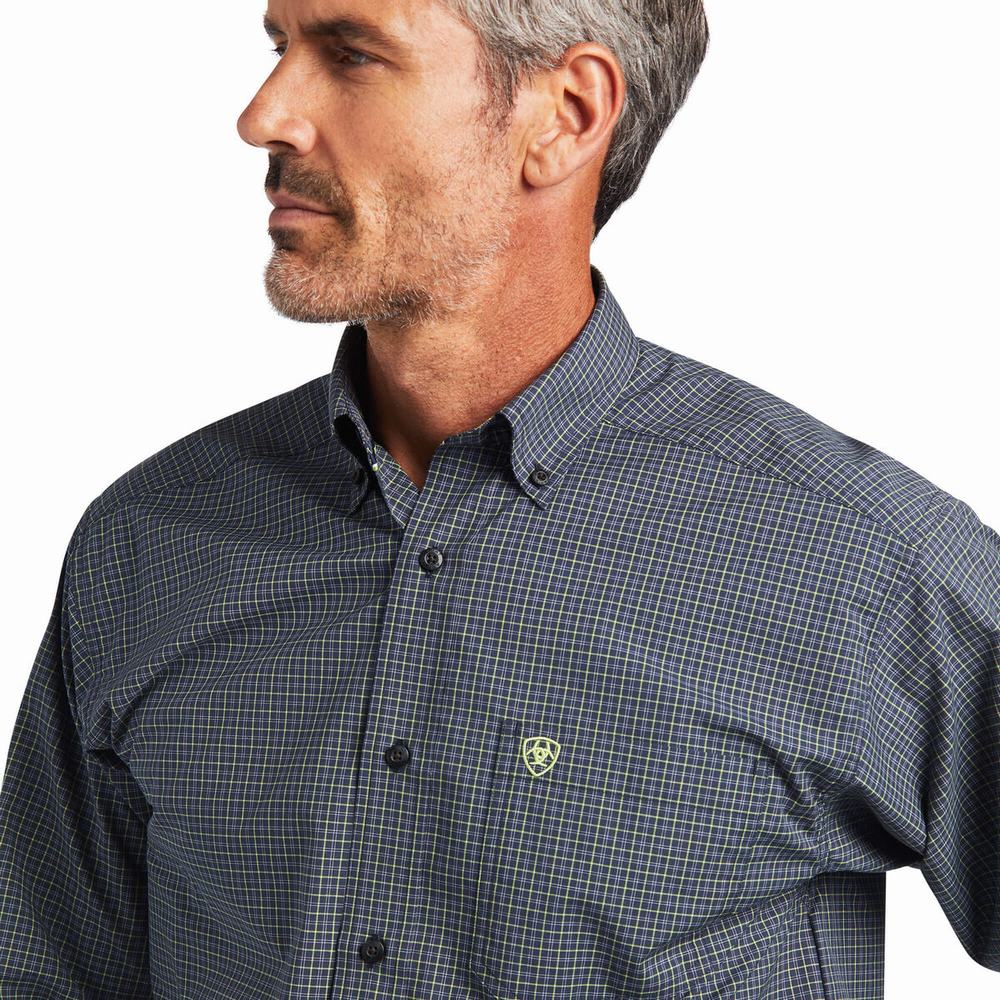 Blue Men's Ariat Pro Series Brian Classic Fit Shirts | 2761-TUBMP