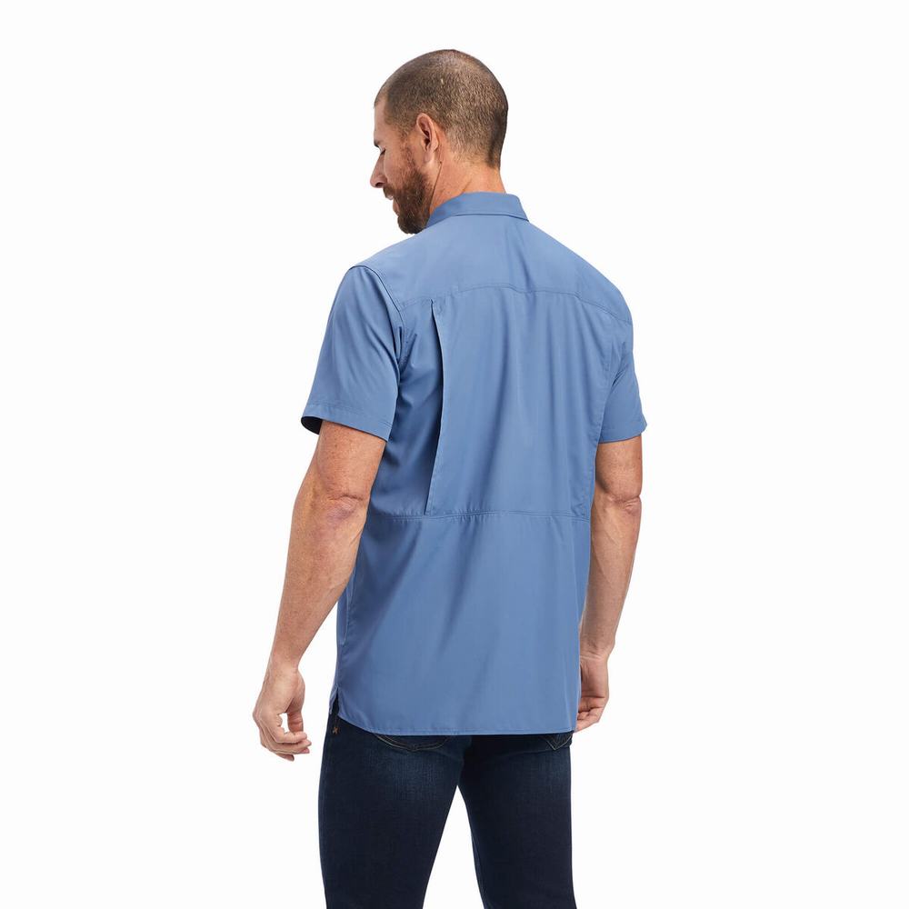 Blue Men's Ariat VentTEK Outbound Fitted Shirts | 1853-UYGXP