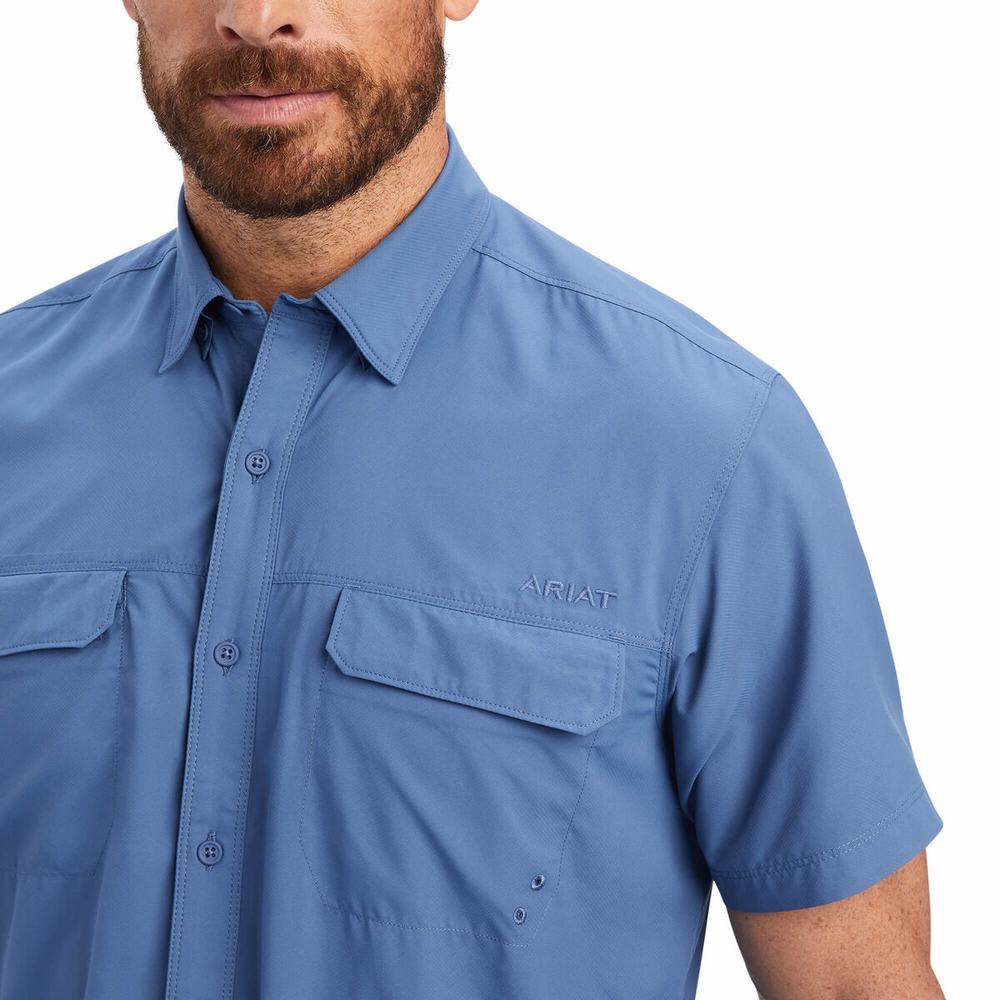 Blue Men's Ariat VentTEK Outbound Fitted Shirts | 1853-UYGXP