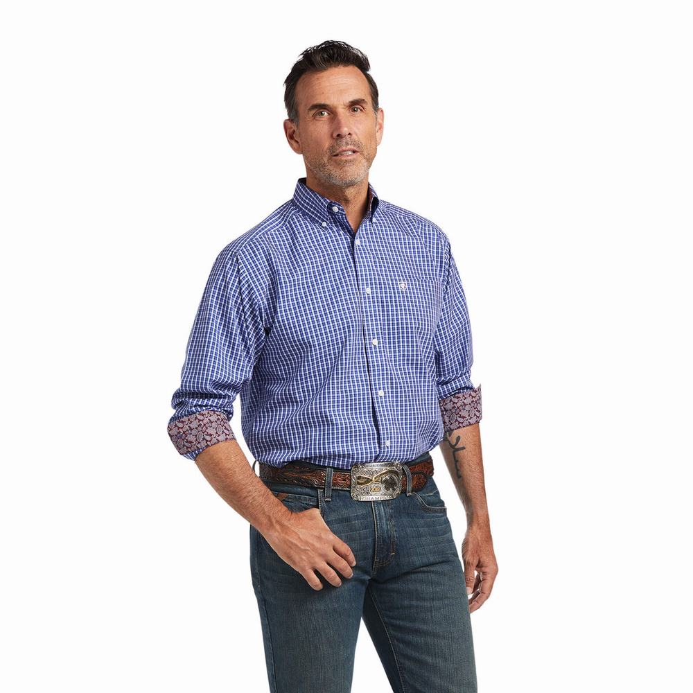 Blue Men\'s Ariat Wrinkle Free Cairo Classic Fit Shirts | 4758-JOCKV