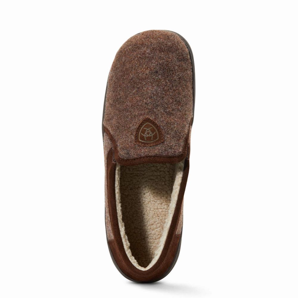 Brown Men's Ariat Lincoln Slippers | 4079-YAVJO