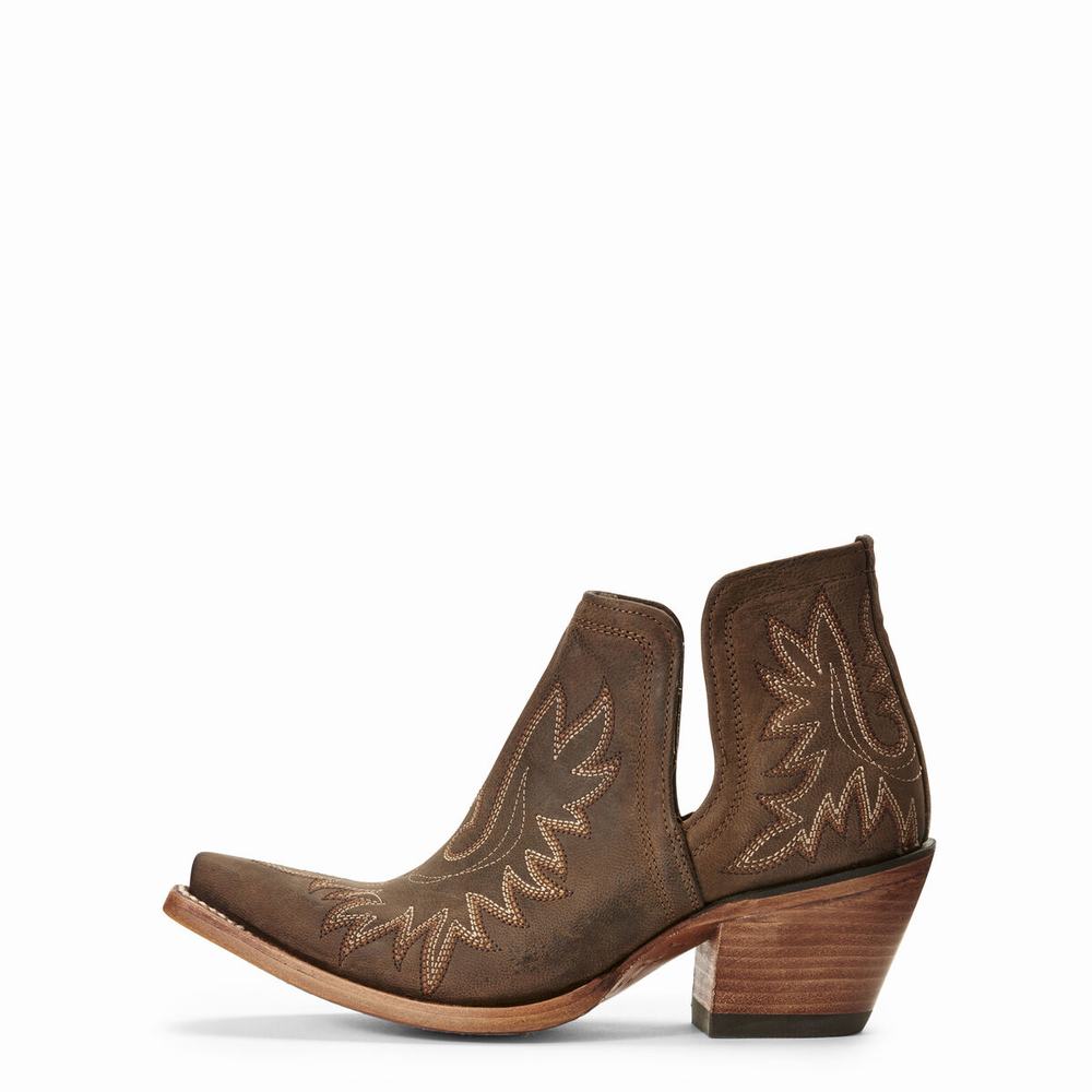 Brown Women's Ariat Dixon Booties | 6374-BCZFQ