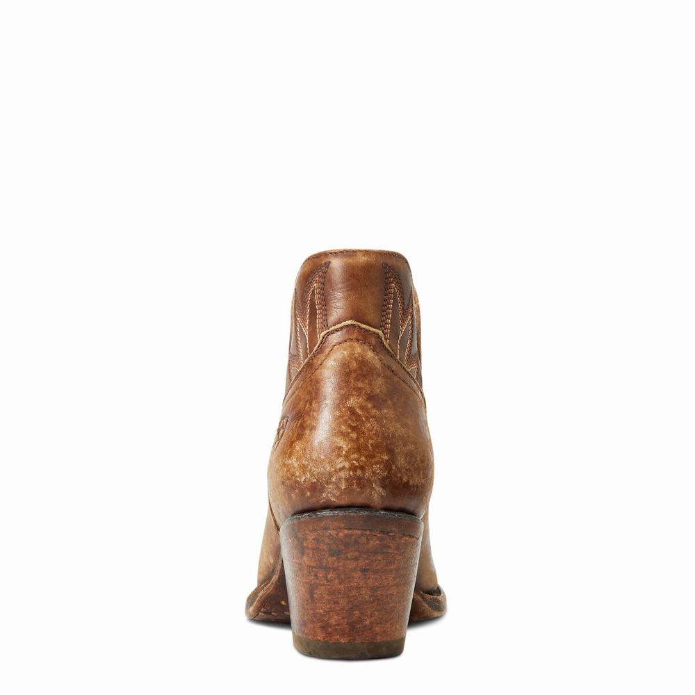 Brown Women's Ariat Hazel Booties | 6347-PCQWE