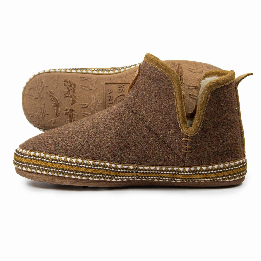 Brown Women\'s Ariat Slippers | 5624-ZONJB