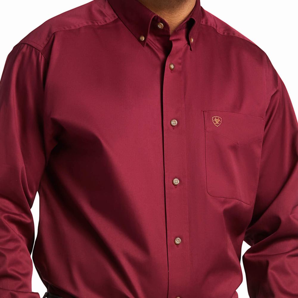 Burgundy Men's Ariat Solid Twill Classic Fit Shirts | 1729-KHOSE