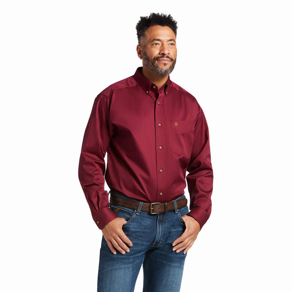 Burgundy Men\'s Ariat Solid Twill Classic Fit Shirts | 1729-KHOSE