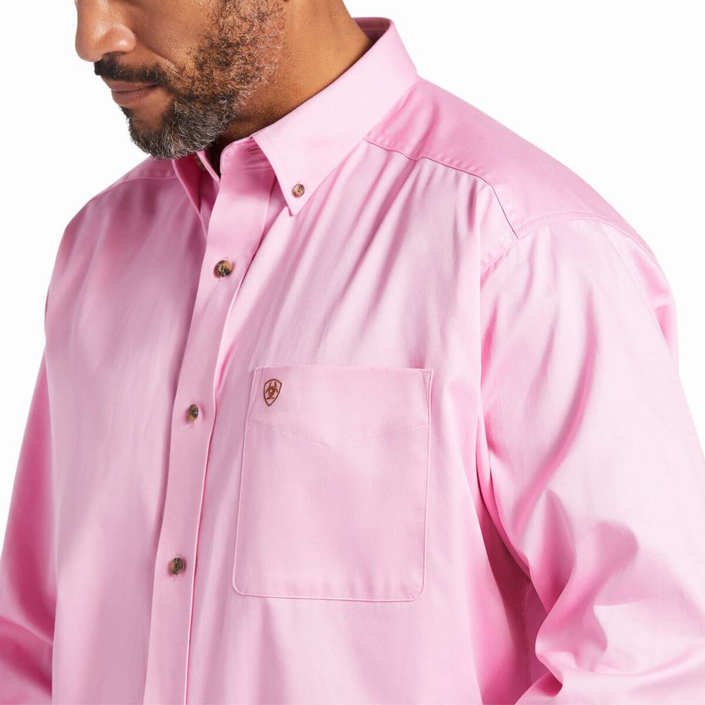 Pink Men's Ariat Solid Twill Shirts | 9815-JVWHD