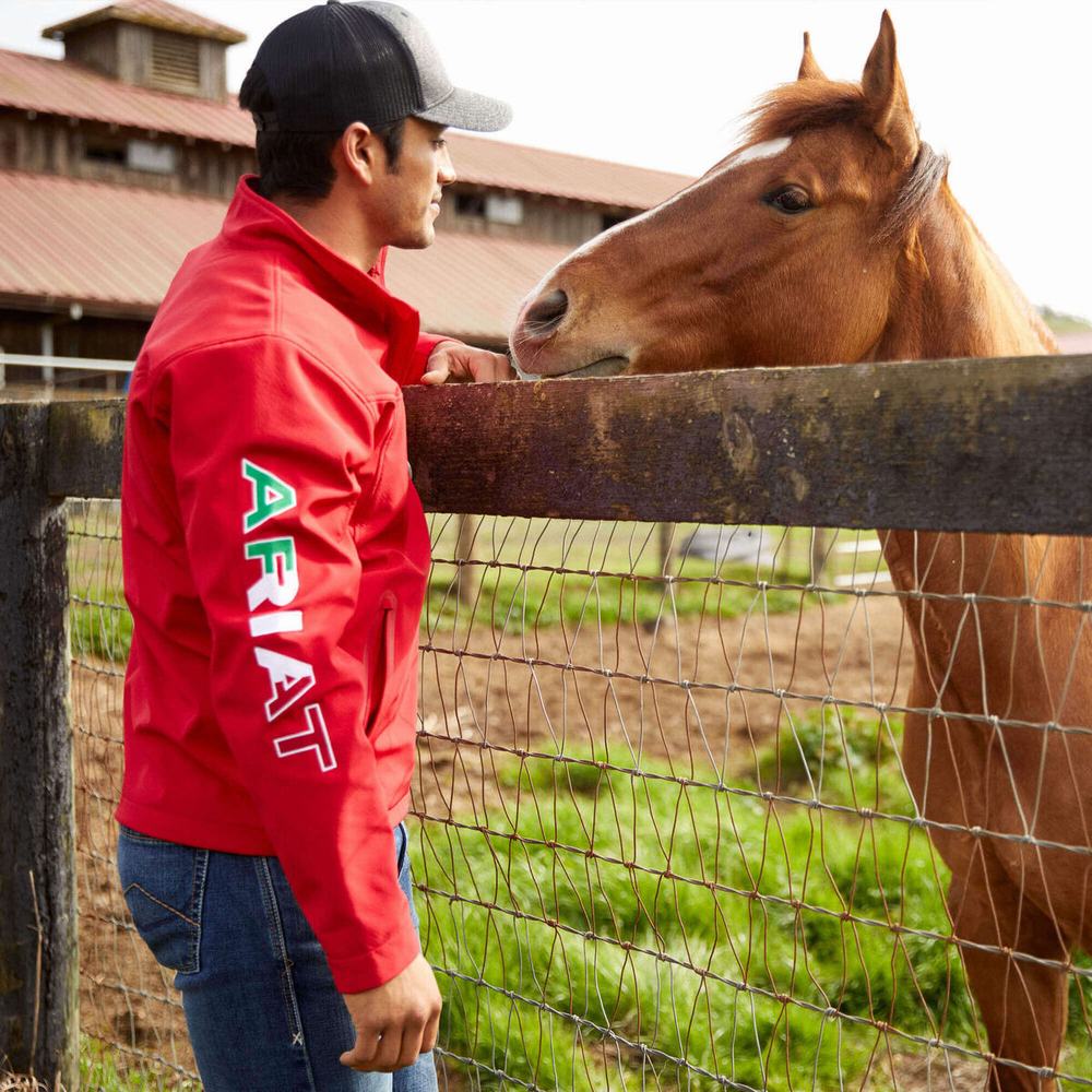 Red Men's Ariat New Team Softshell MEXICO English Riding | 2678-JTZBH