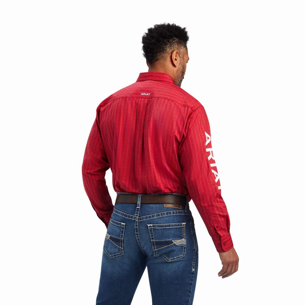 Red Men's Ariat Team Maximus Classic Fit Shirts | 1964-VAZIO