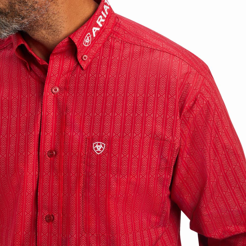 Red Men's Ariat Team Maximus Classic Fit Shirts | 1964-VAZIO