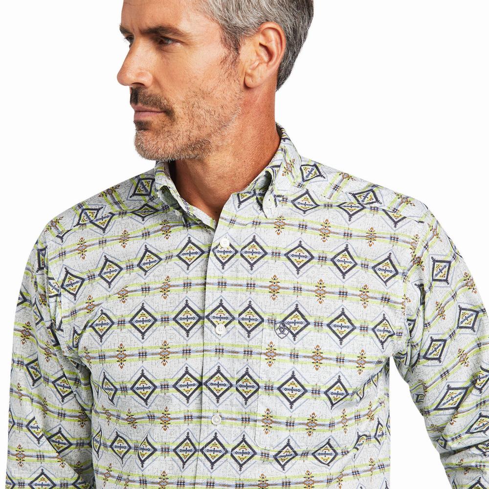 White Men's Ariat Archer Fitted Shirts | 7204-LVYUC