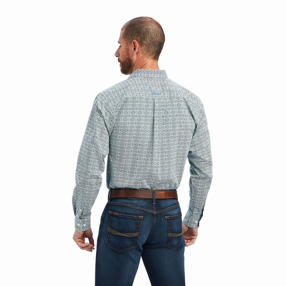 White Men's Ariat Berwick Fitted Shirts | 3819-UFQVW