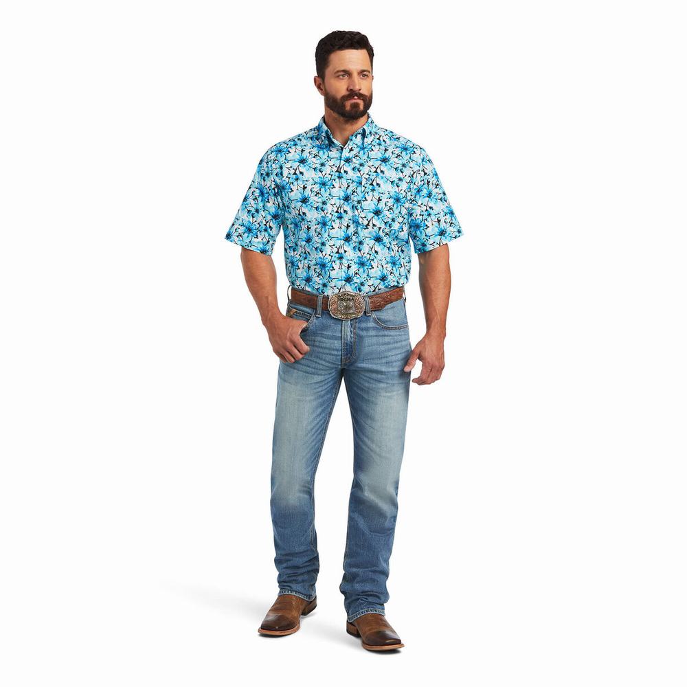 White Men's Ariat Martin Classic Fit Shirts | 9306-PEZWN